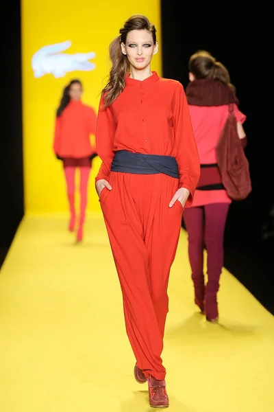 Look 24